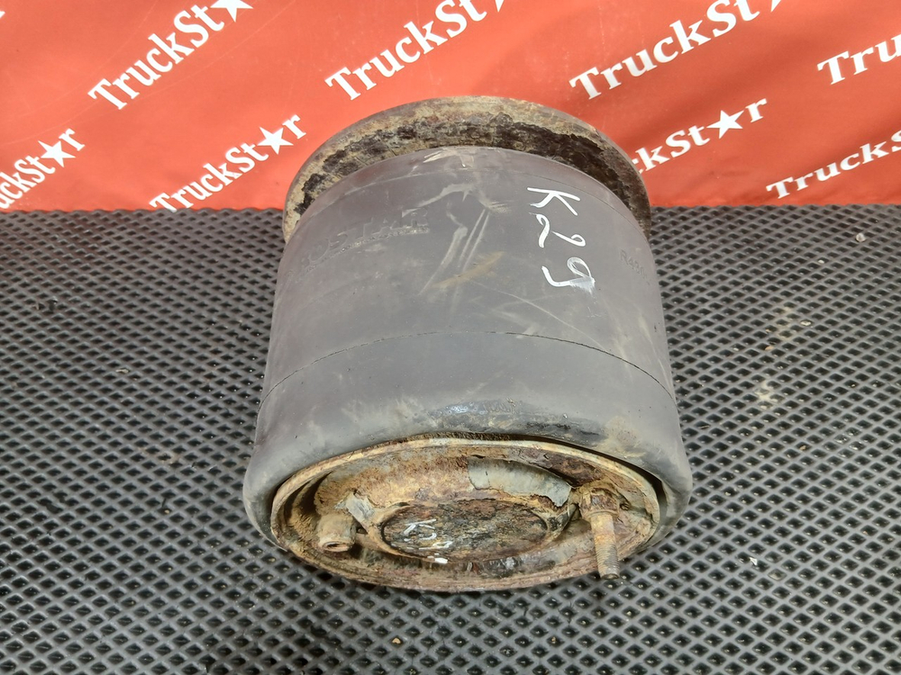 Подушка пневмоподвески задняя 2018г.