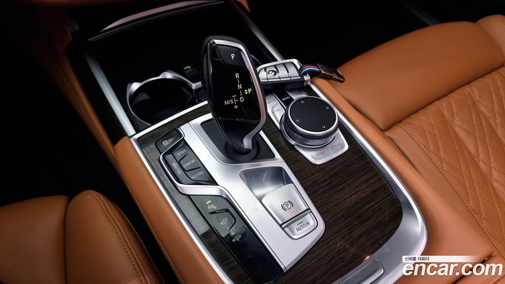 BMW 7 Series (G11) 740i Design Pure Excellence (07.2022)