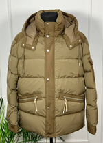 Пуховик Moncler