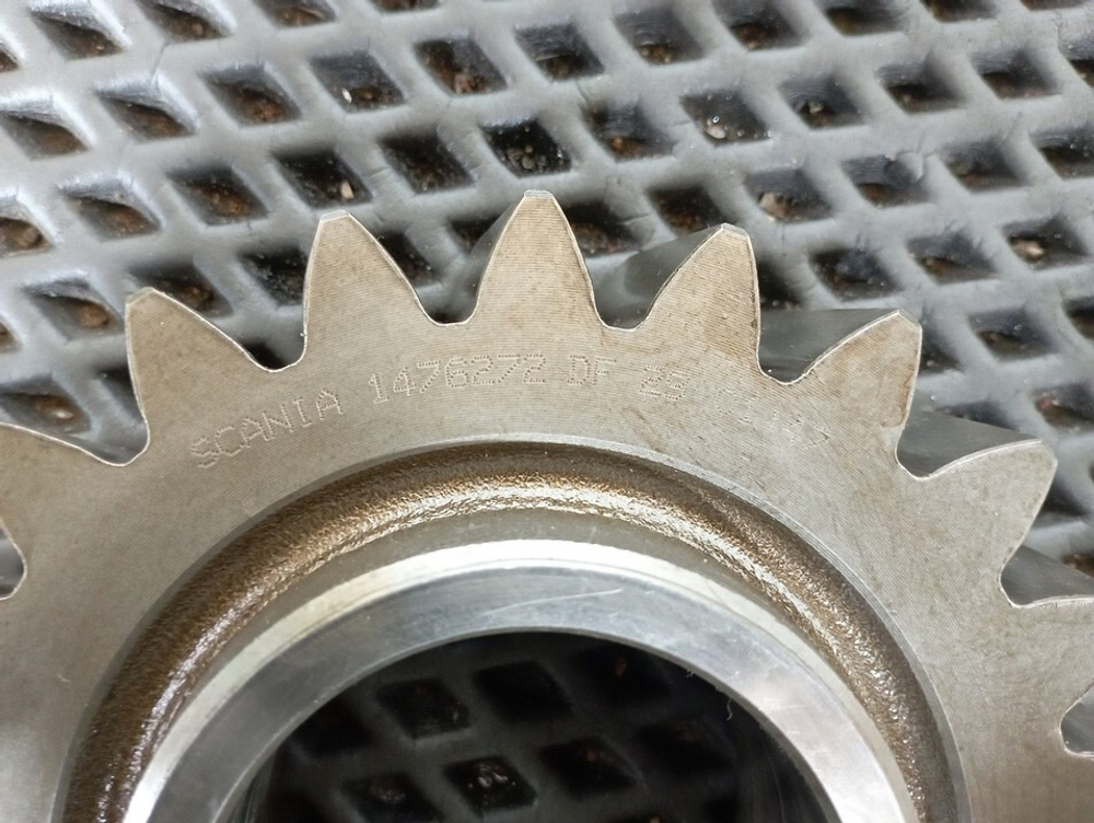 Шестерня заднего хода