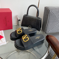 Valentino Vlogo Slide Sandal
