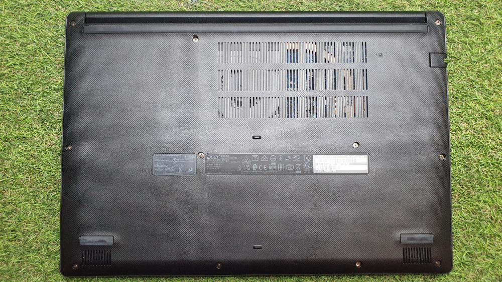 Ноутбук Acer Ryzen 3/4Gb/FHD/Extensa 15 EX215-22-R1UH/Windows 10