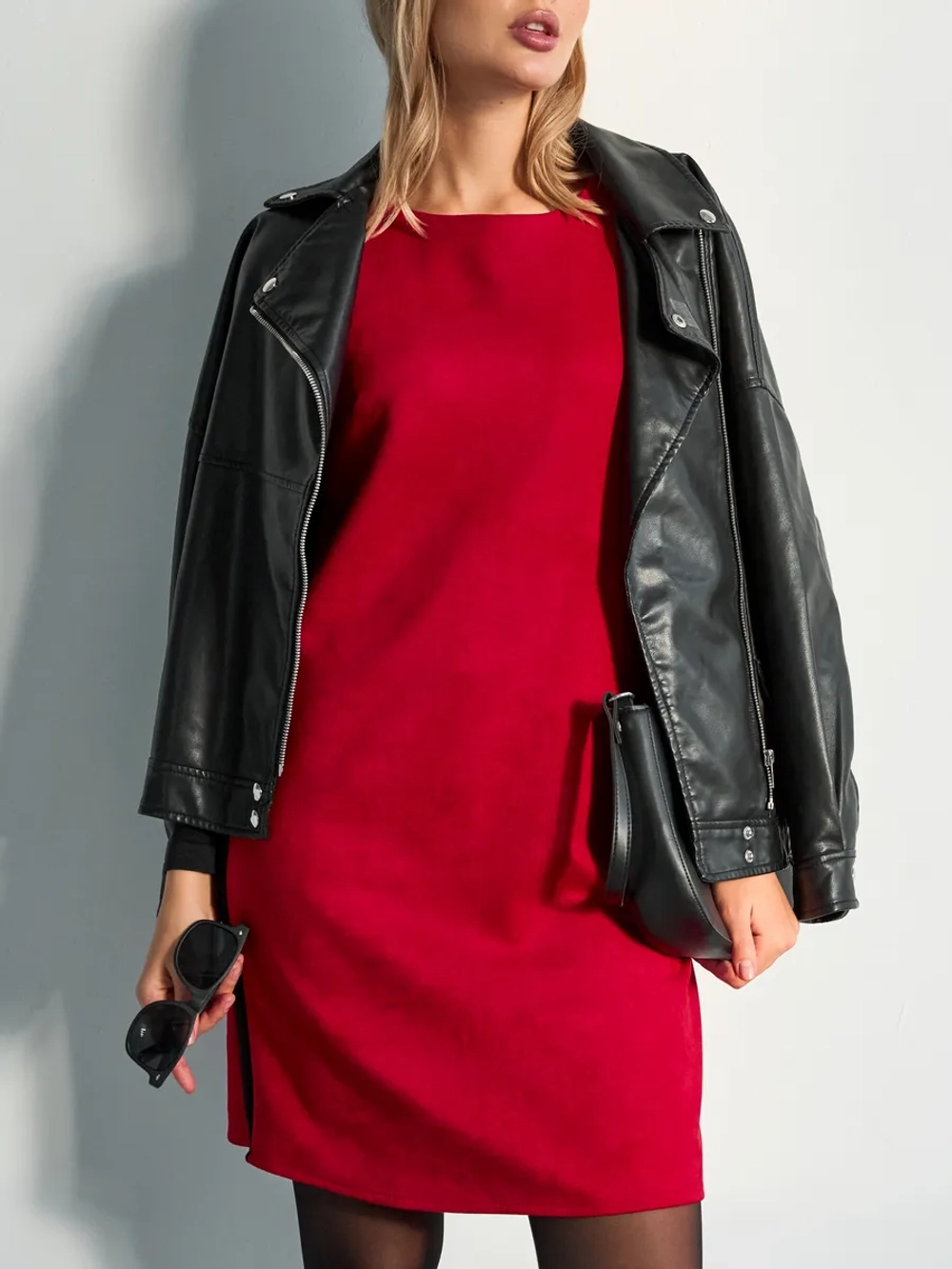 Платье сарафан офисное замшевое А силуэт с лампасами