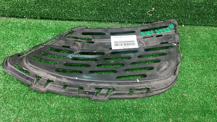 Решетка бампера переднего левая Mercedes S w222 (2013-2017) AMG