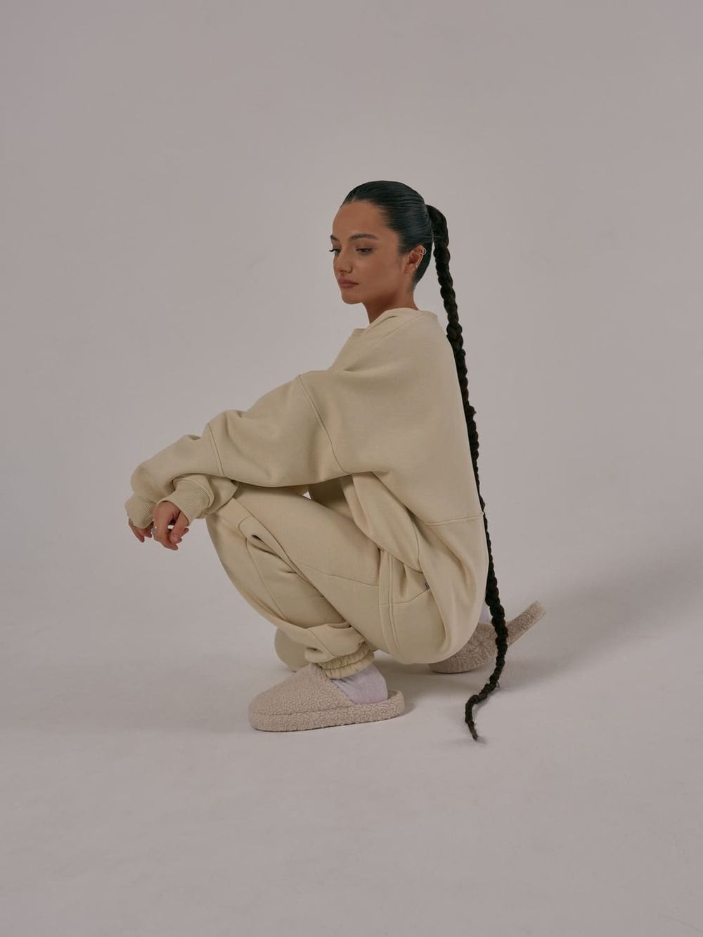 Толстовка One Two Summer Sand Raglan бежевая