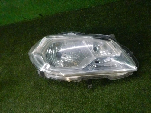 Битая Фара правая Suzuki SX4 2 S-Cross (2013-2016) галоген