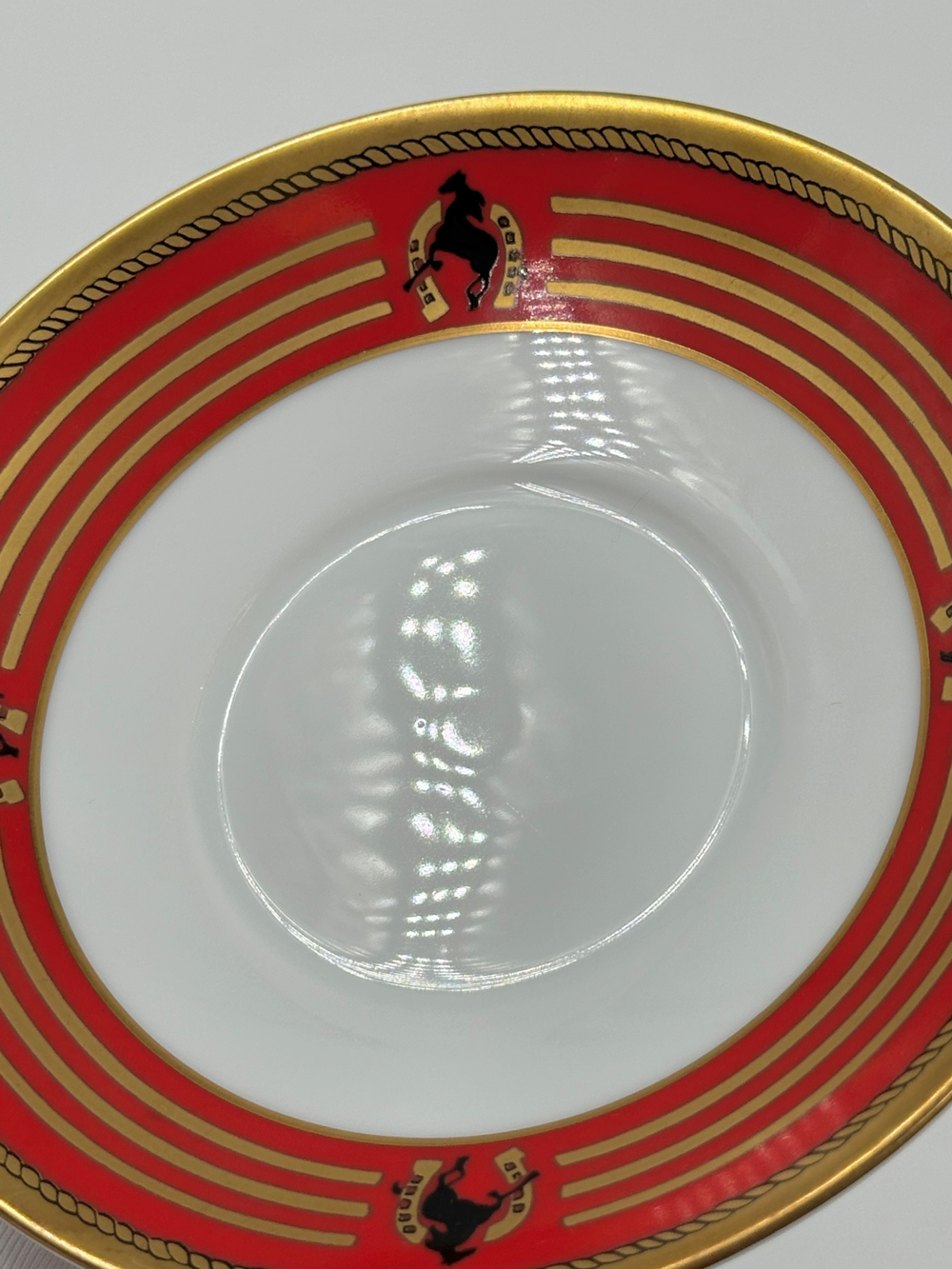 Кофейная пара Celine с красной каймой