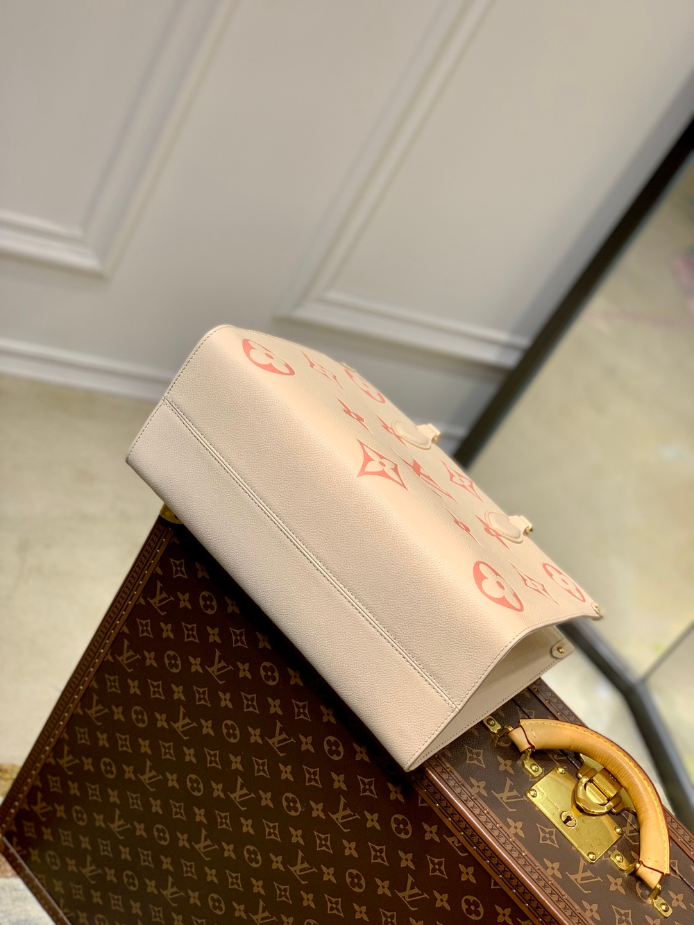 Louis Vuitton Onthego MM