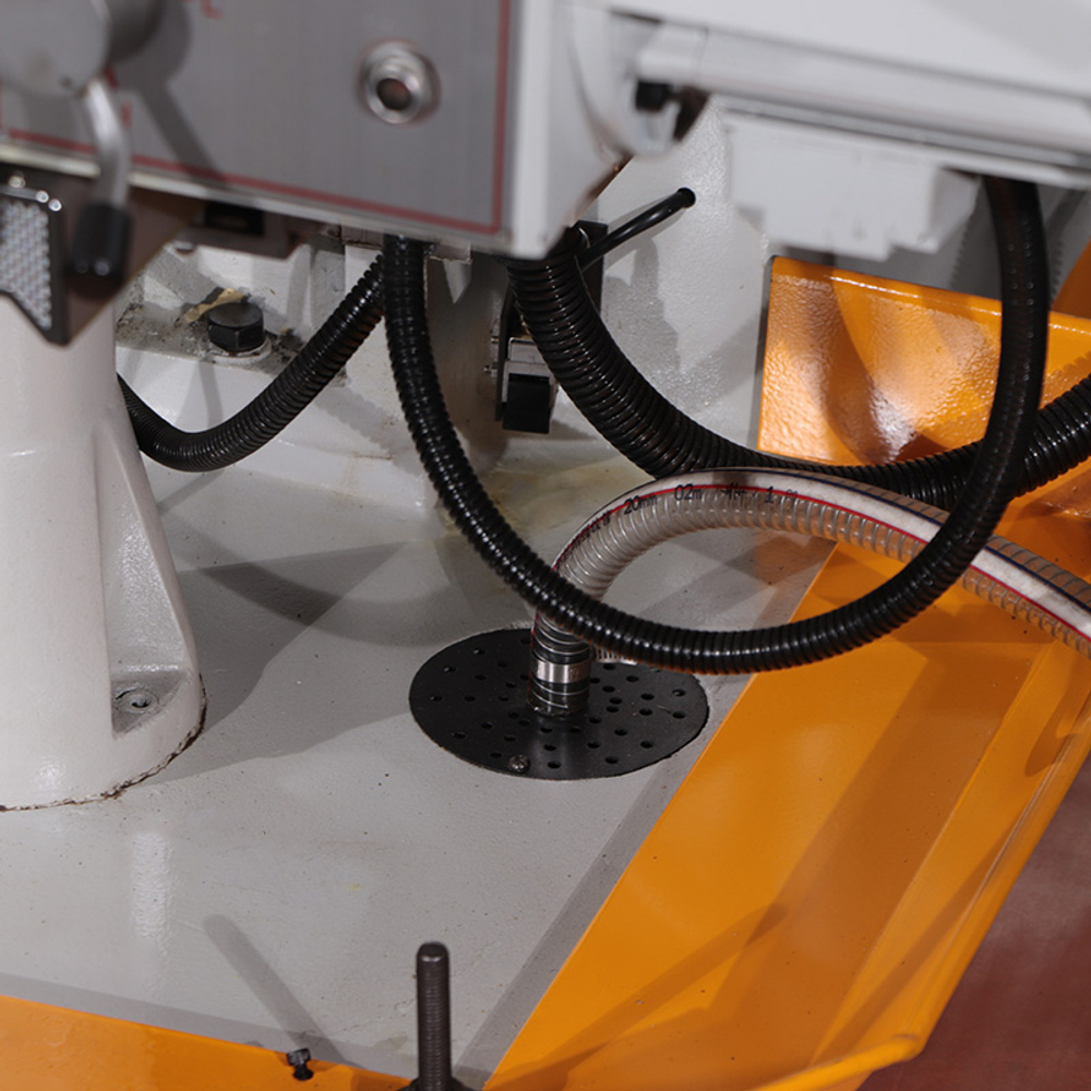 VISPROM FVX-125W универсальный фрезерный станок с УЦИ