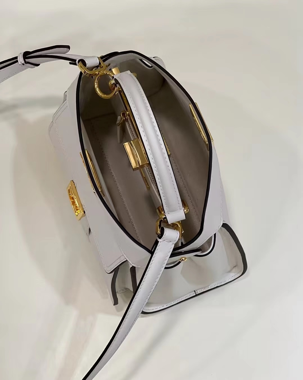 Fendi Peekaboo 23 cm