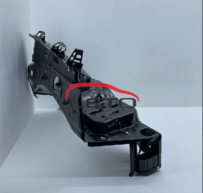 Фартук передн. крыла (RH) 53701-60F21 5370160F21