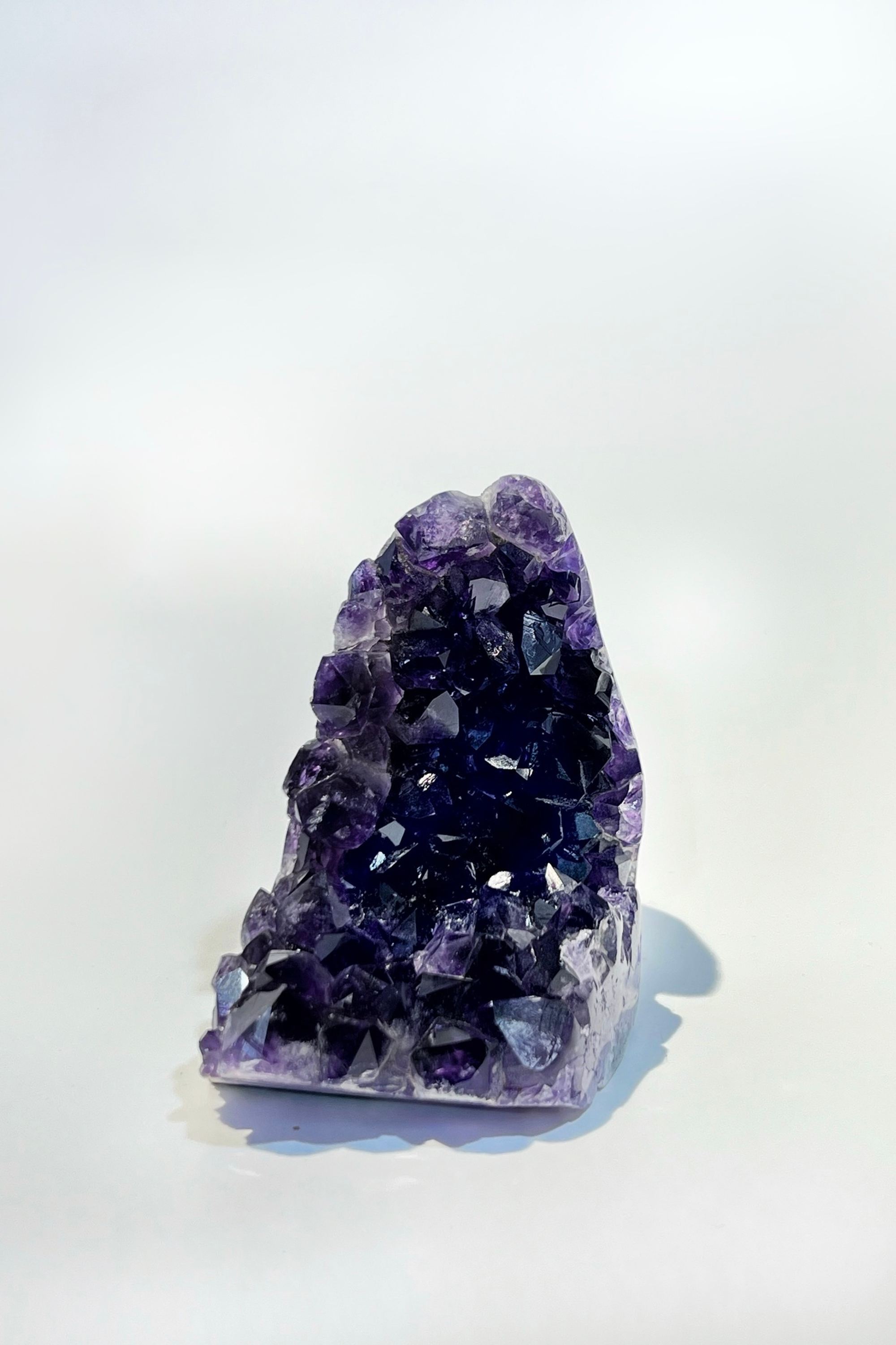 Аметист жеода M