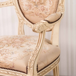 Кресло в стиле Людовика XVI