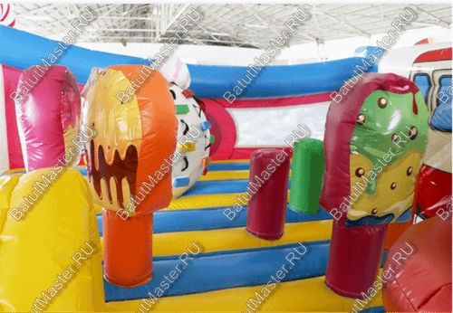 Коммерческий надувной батут "Мороженое" 8*6*4 м