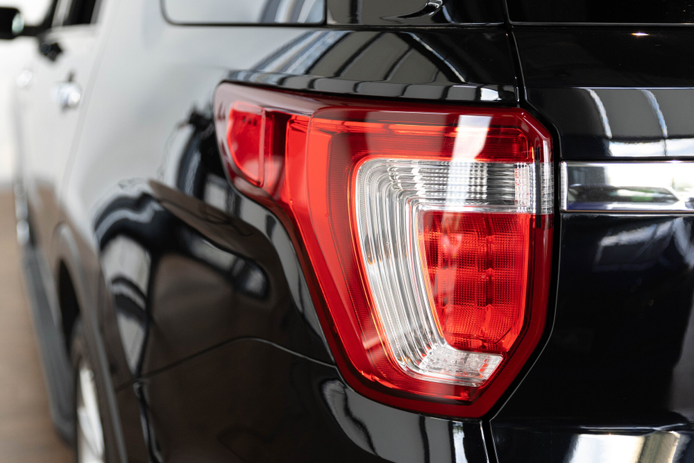 Ford Explorer, 2018 год
