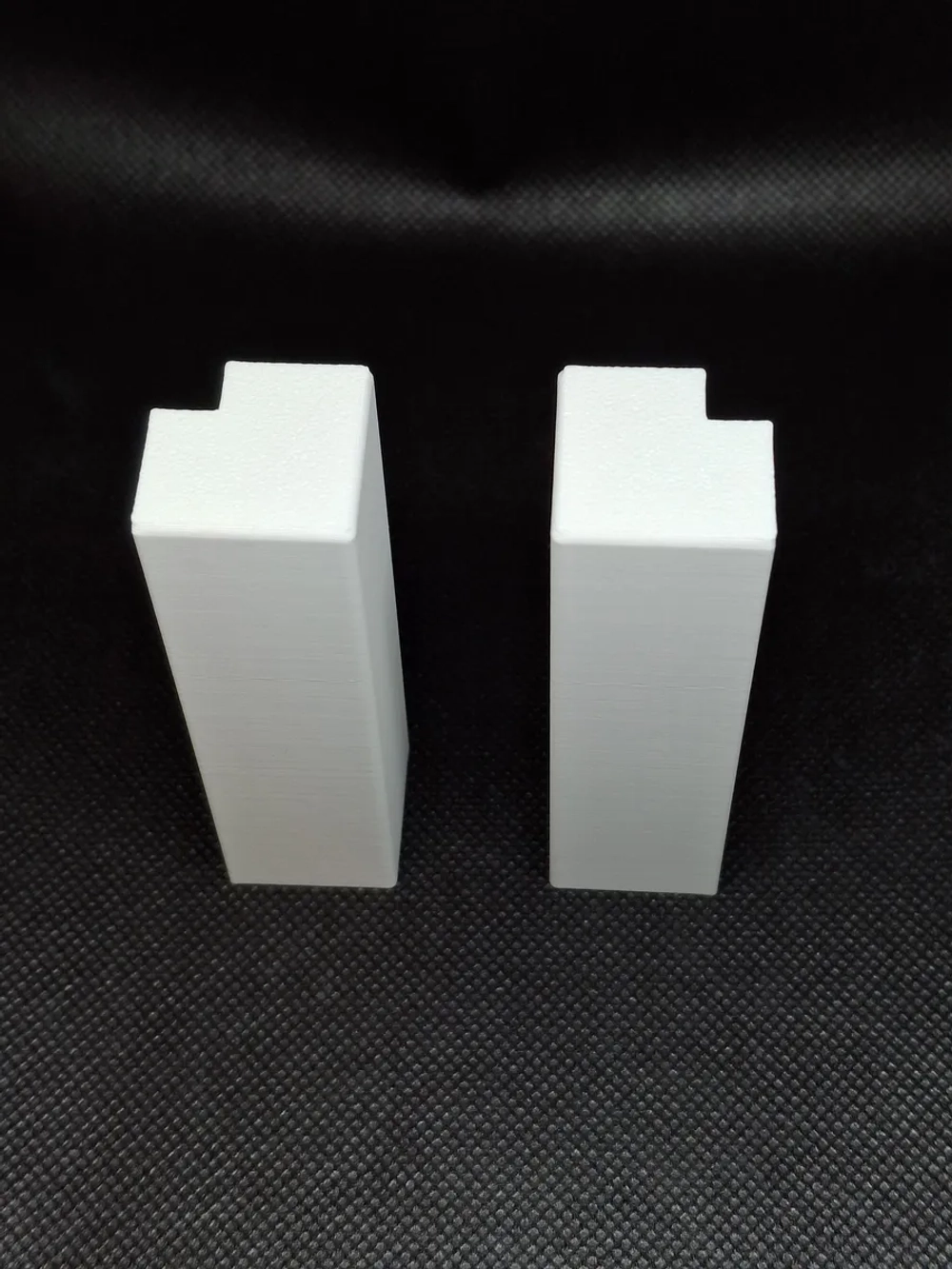 Угол наружный для плинтуса 70*12 мм (белый - 2 шт.)