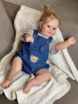 Кукла Реборн мягконабивная 60см в пакете (FA-161A)