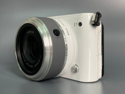 Nikon 1 S1