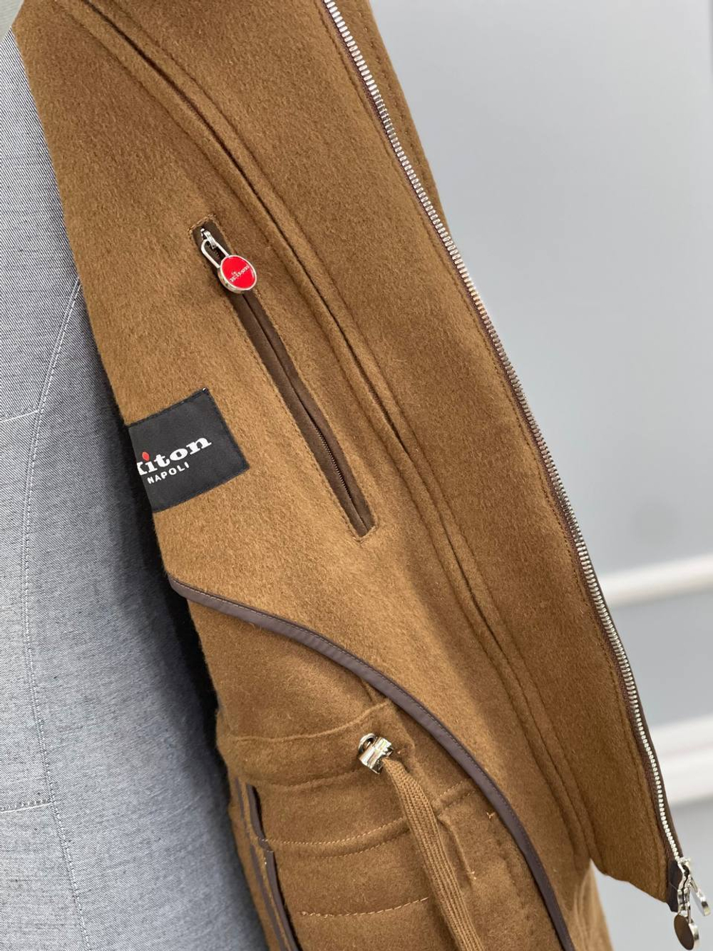 Кашемировая ветровка Kiton