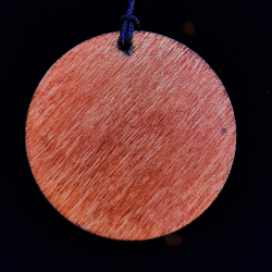 Славянский оберег Алатырь. Диаметр 4 см. Цвет красное дерево. Материал береза. Толщина 4 мм