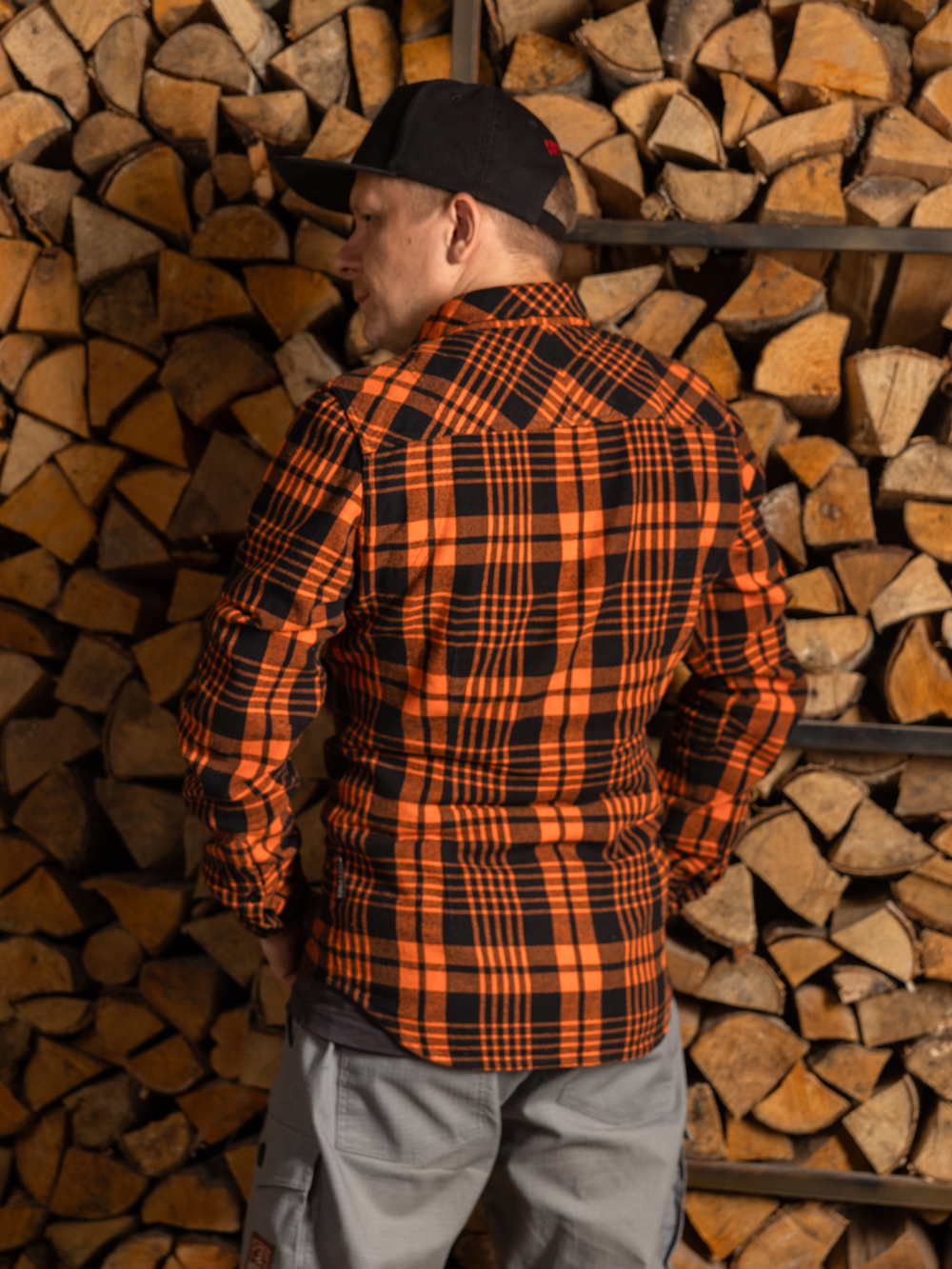 Сорочка Варгградъ мужская чёрно-оранжевая клетка