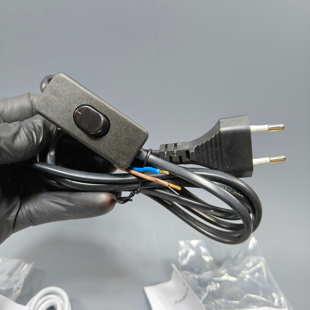 Шнур 1.8м с Выключателем