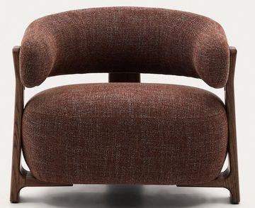 Granite Кресло из коричневого шенилла и массива ясеня в отделке орех Испания La Forma