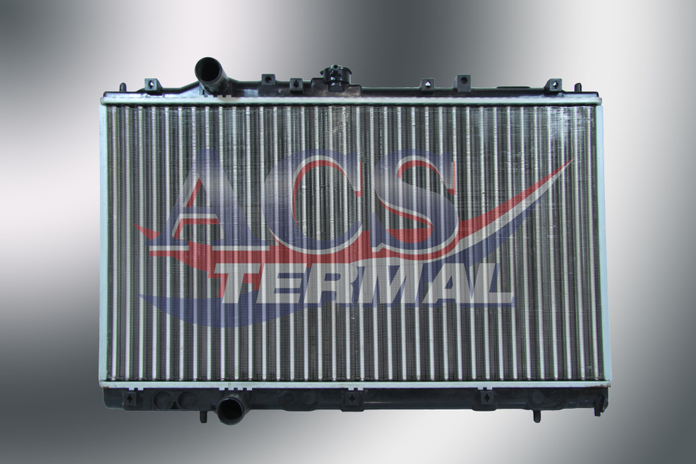 Радиатор охлаждения Mitsubishi Colt 5