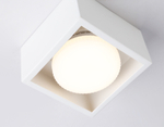 Светильник накладной TN70825 WH белый GX53 max 12W 100*100*60
