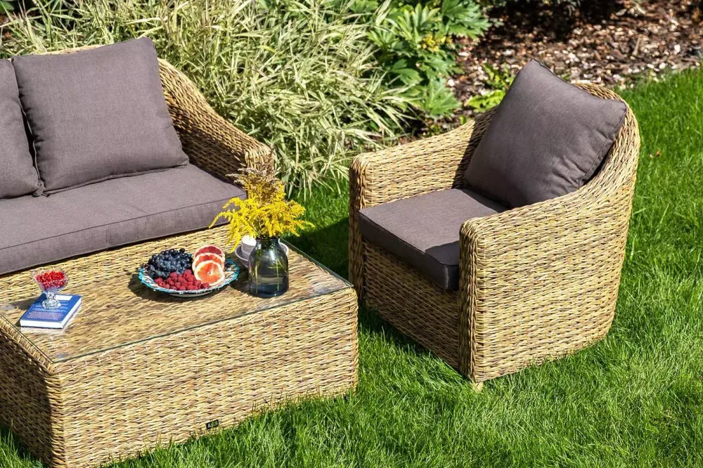 "Кон Панна" столик журнальный из искусственного ротанга (гиацинт), цвет соломенный