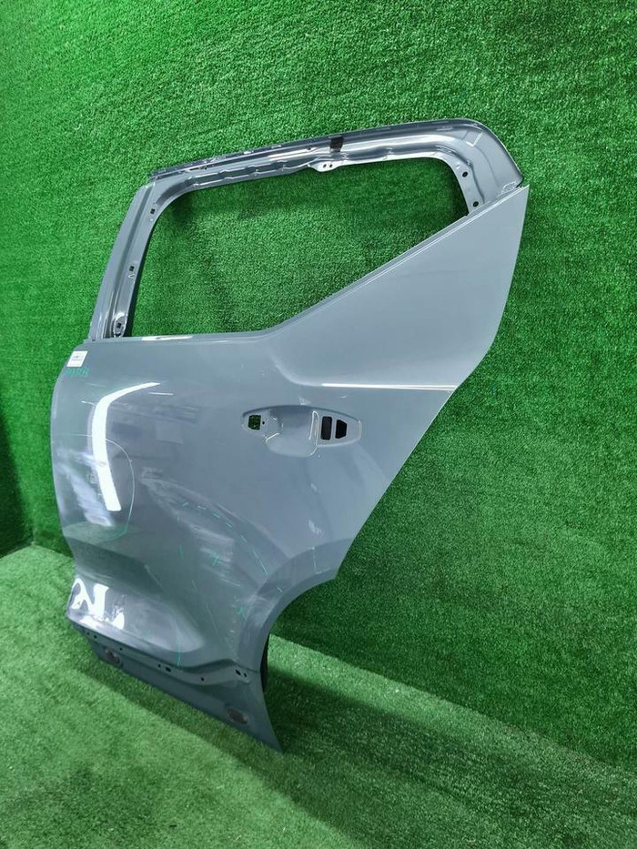 Дверь задняя левая Volvo XC40 (2017-н.в.)