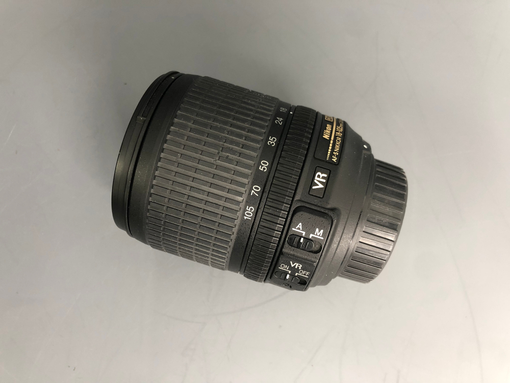 Nikon 18-105mm 3.5-5.6G AF-S ED DX VR Nikkor