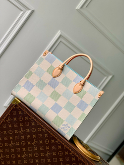 Louis Vuitton Onthego MM