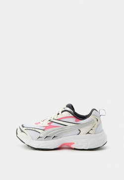 Кроссовки женские PUMA Morphic