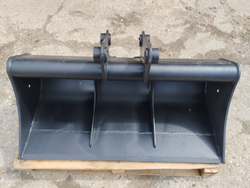 Ковш JCB 3CX, 4CX, 5CX планировочный 1200 мм