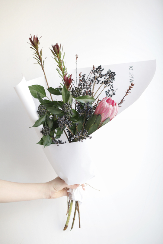 Ягодный букет с протеей