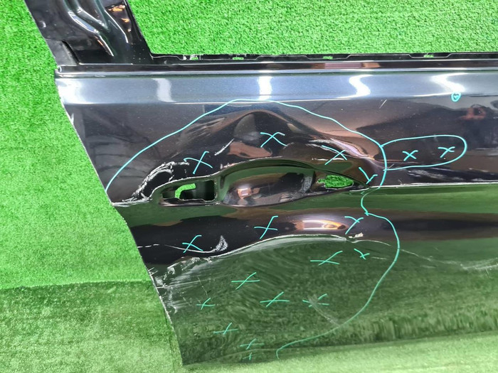 Дверь передняя правая BMW X6 F16 (2014-2020)