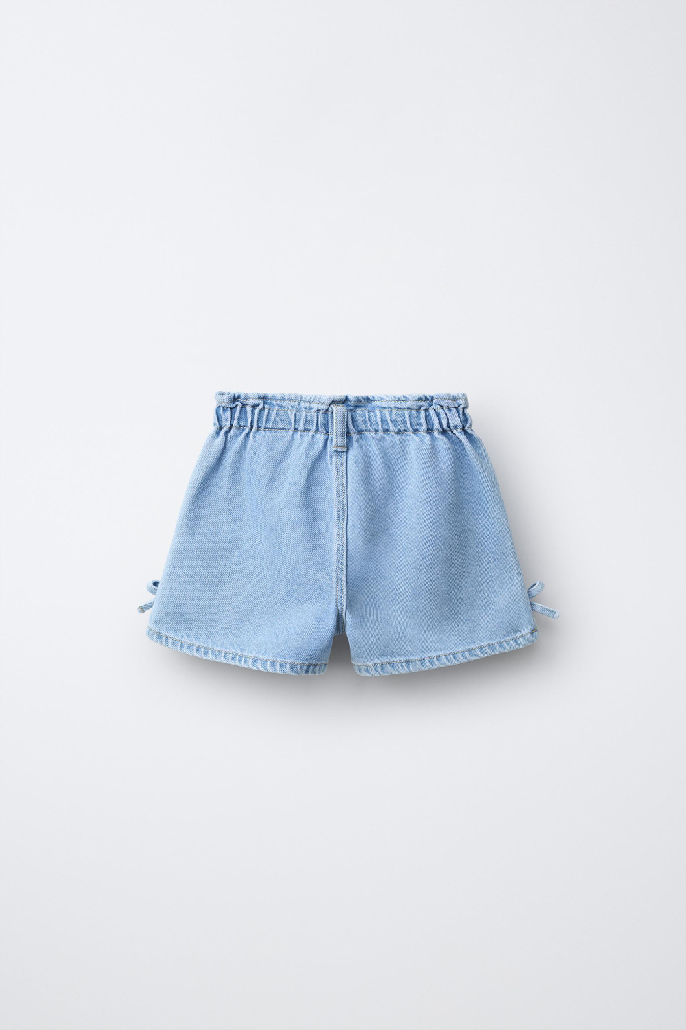 ZARA ДЖИНСОВЫЕ ШОРТЫ С БАНТИКАМИ, ВЫЦВЕТШИЙ СИНИЙ
