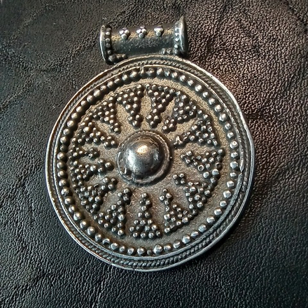 Подвеска. Клад из Гнёздово 10 в.