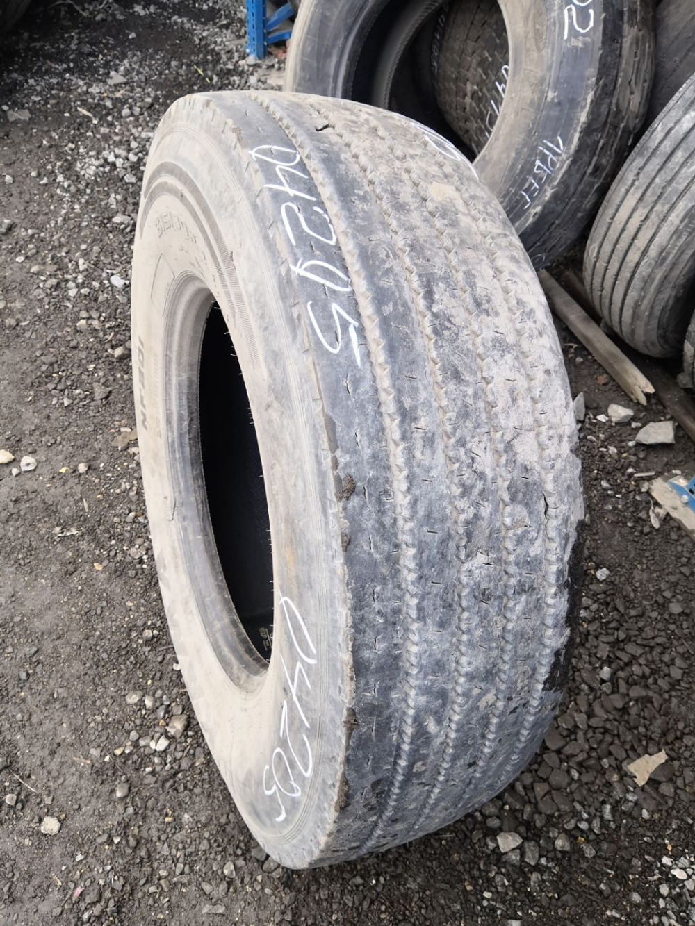 315/80R22.5 Kama NF201 шина б/у
