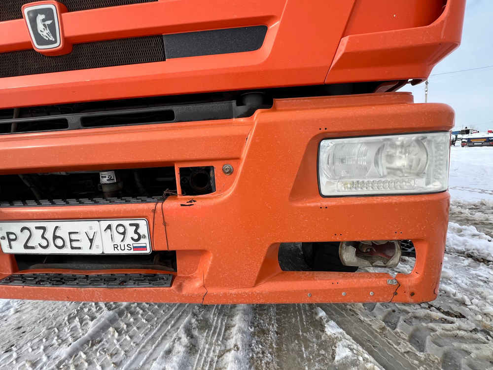 КамАЗ 6520 6x4 Самосвал 6520-3026041-53 (Дизельный, 11,8 л, 400 л.с., МТ)