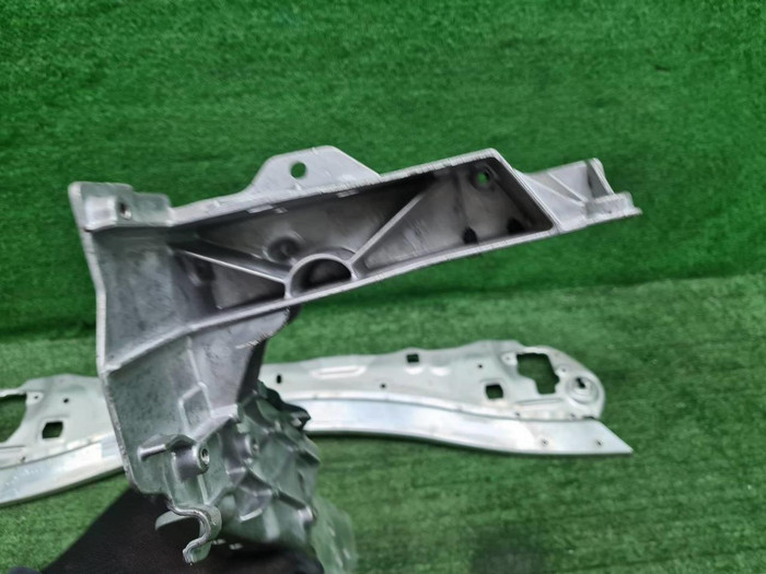 Телевизор Mercedes E W213 (2016-2023)