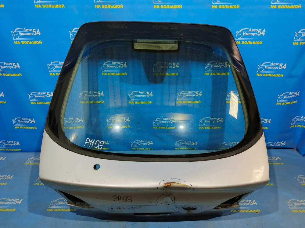 Дверь пятая NISSAN PRIMERA 1999
