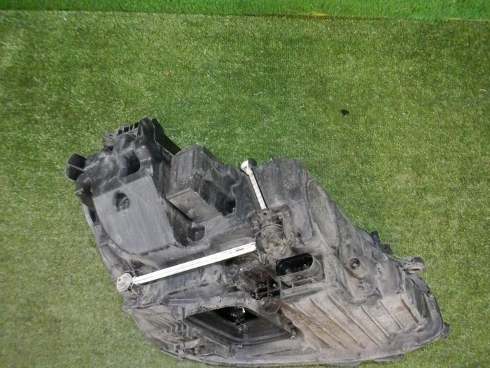 Фара левая Mercedes E W213 (2016-2021) LED