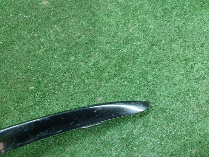 Молдинг переднего бампера правый Mercedes C w205 (2014-2018) AMG