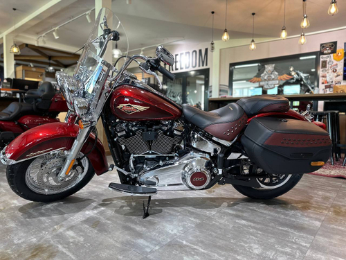 Мотоцикл Harley-Davidson Heritage Classic (120th Anniversary) 2023 с НДС