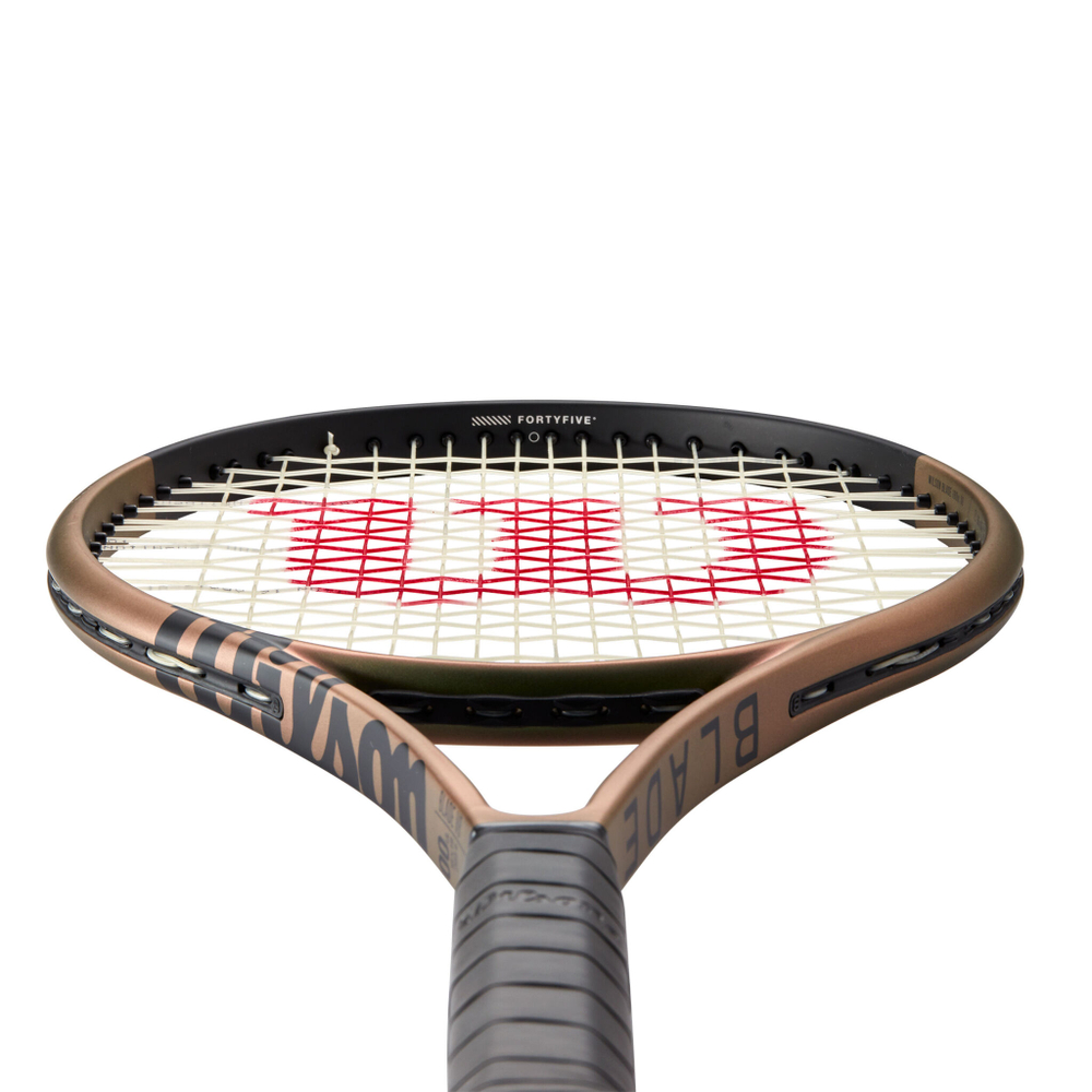 Теннисная ракетка Wilson Blade 100 V8 Tour Racket