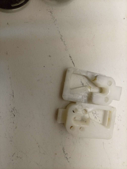 WF8500NMW/YLP кт25 Пластиковый крепеж, защёлки и заглушки для стиральной машины Samsung б/у