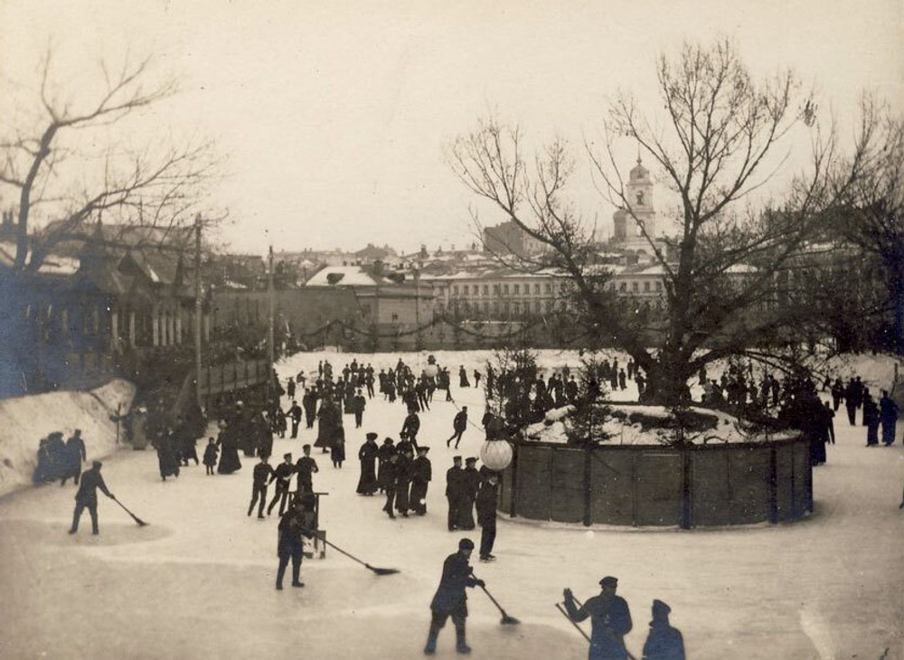 В былой Москве...