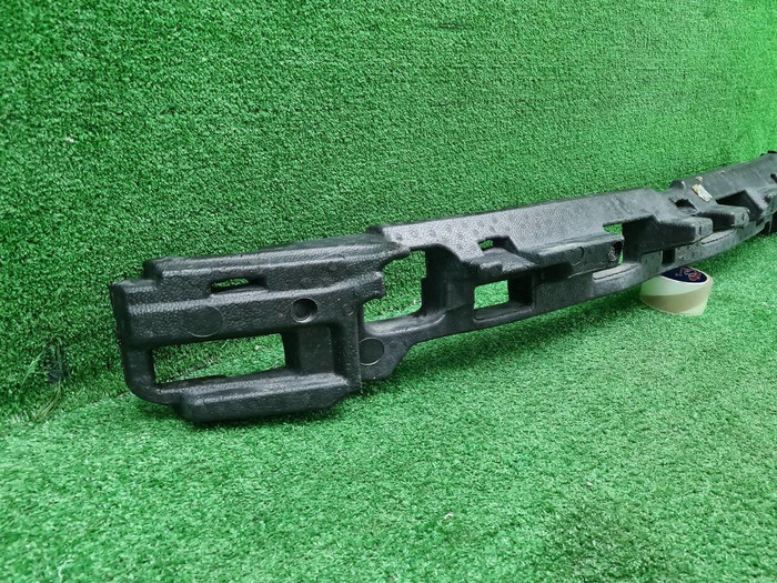 Абсорбер переднего бампера Zeekr 009 (2022-н.в.)